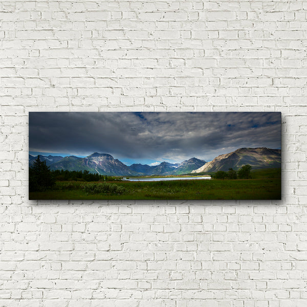 Waterton Lake National Park (Panorama)