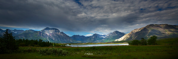 Waterton Lake National Park (Panorama)