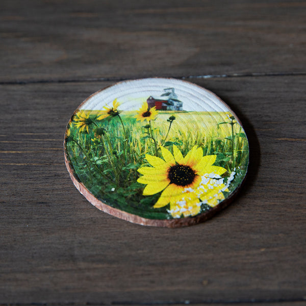 Wood magnet of sunflower in prairie field with a grain elevator. Handmade in Edmonton by Larry Jang, artist & photographer. Rustic Fridge decor. Souvenir of Canadian prairies.