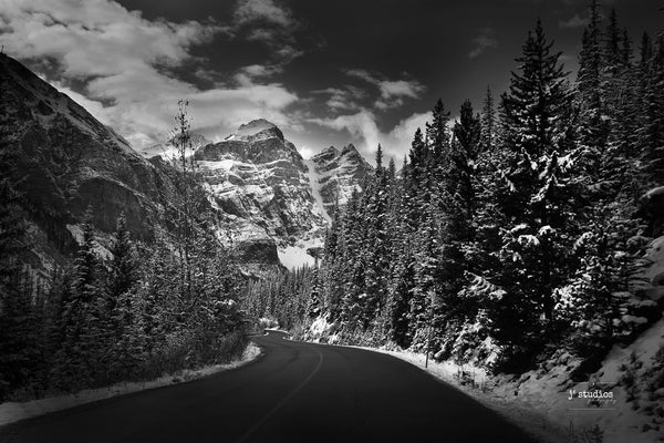 Driving to Moraine (Black and White)