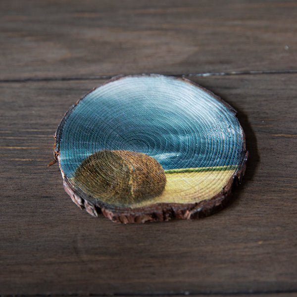 Wood magnet of a hay bale in a farmers field. Handmade in Edmonton by Larry Jang, artist & photographer. Rustic Fridge decor. Souvenir of Canadian prairies.