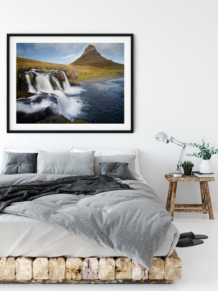 Kirkjufell Falls