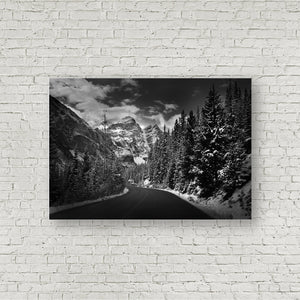 Driving to Moraine (Black and White)