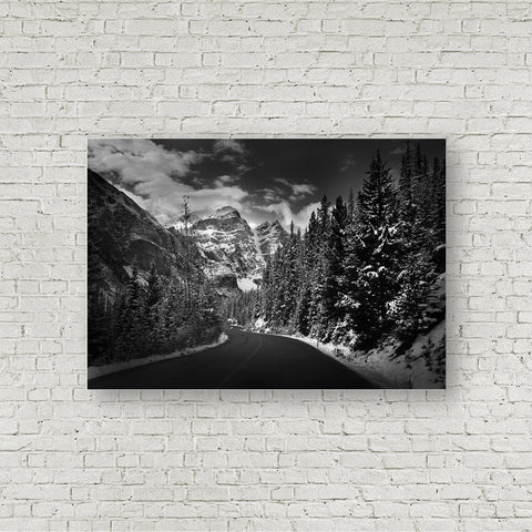 Driving to Moraine (Black and White)
