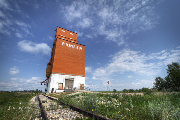 Art print of the Pioneer Richardson grain elevator in Olds, Alberta. Canadian Prairies photography.